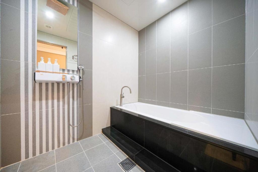 Hotel Core Naju Extérieur photo